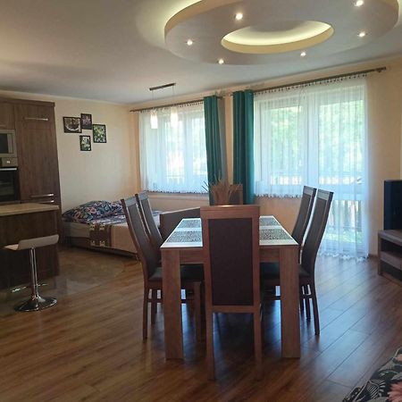 Apartament Beata ยาสต์เชอเบีย กูรา ภายนอก รูปภาพ